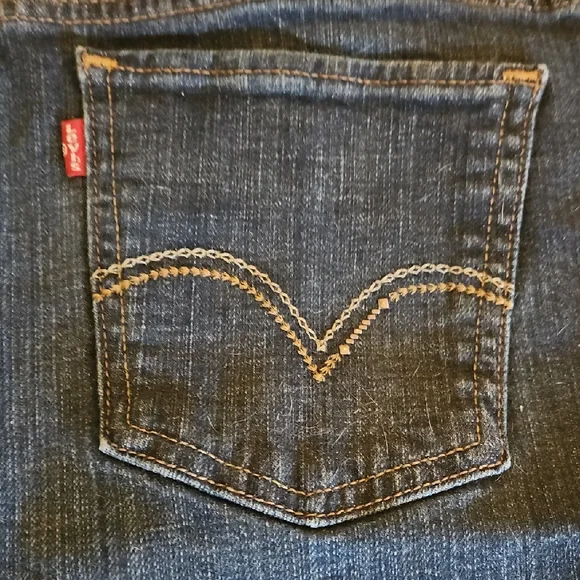 Levi's Blue Denim Jeans - Picture 2 of 7